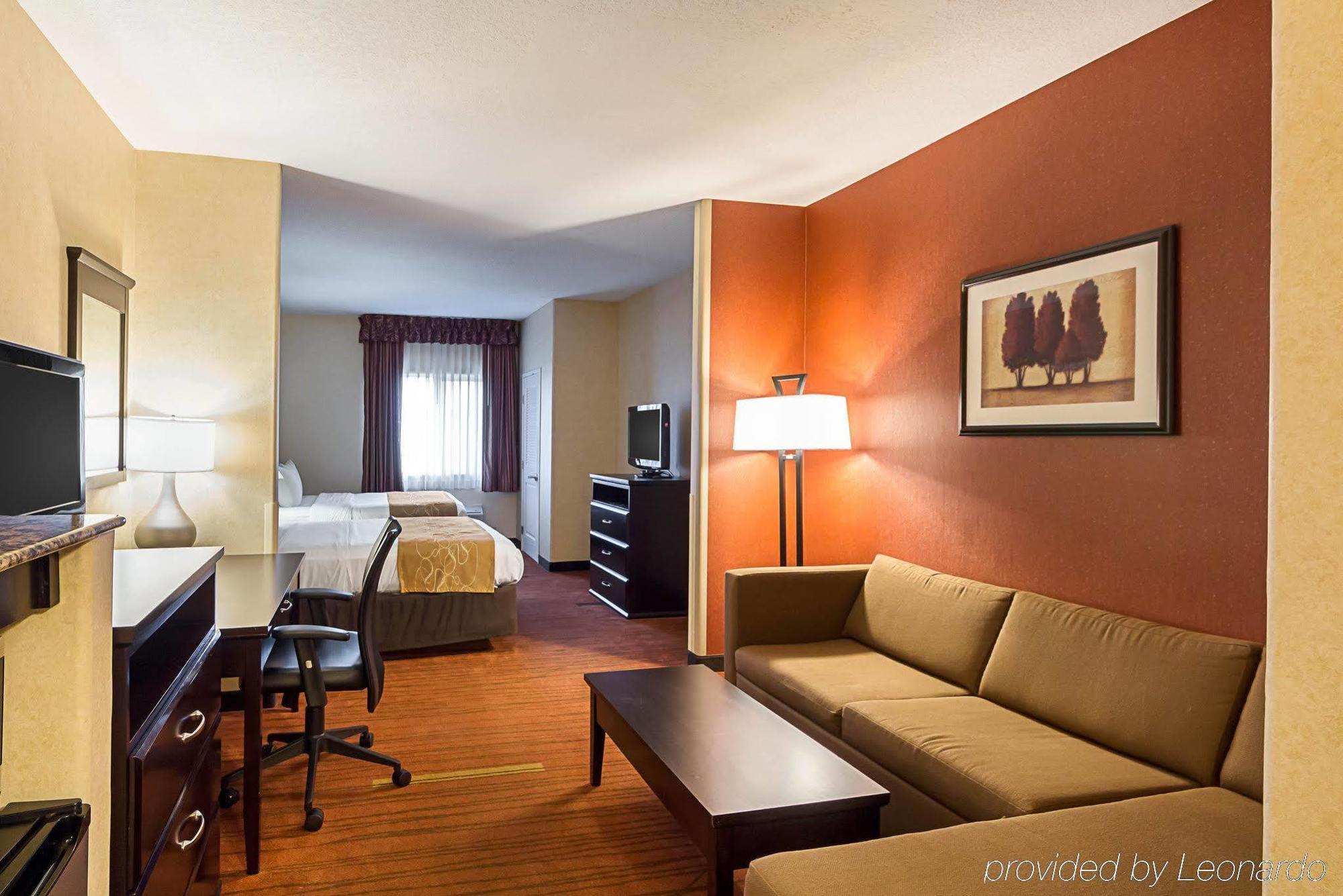 คอมฟอร์ต สวีตส์ แอร์พอร์ต Hotel วิชิต้า ภายนอก รูปภาพ