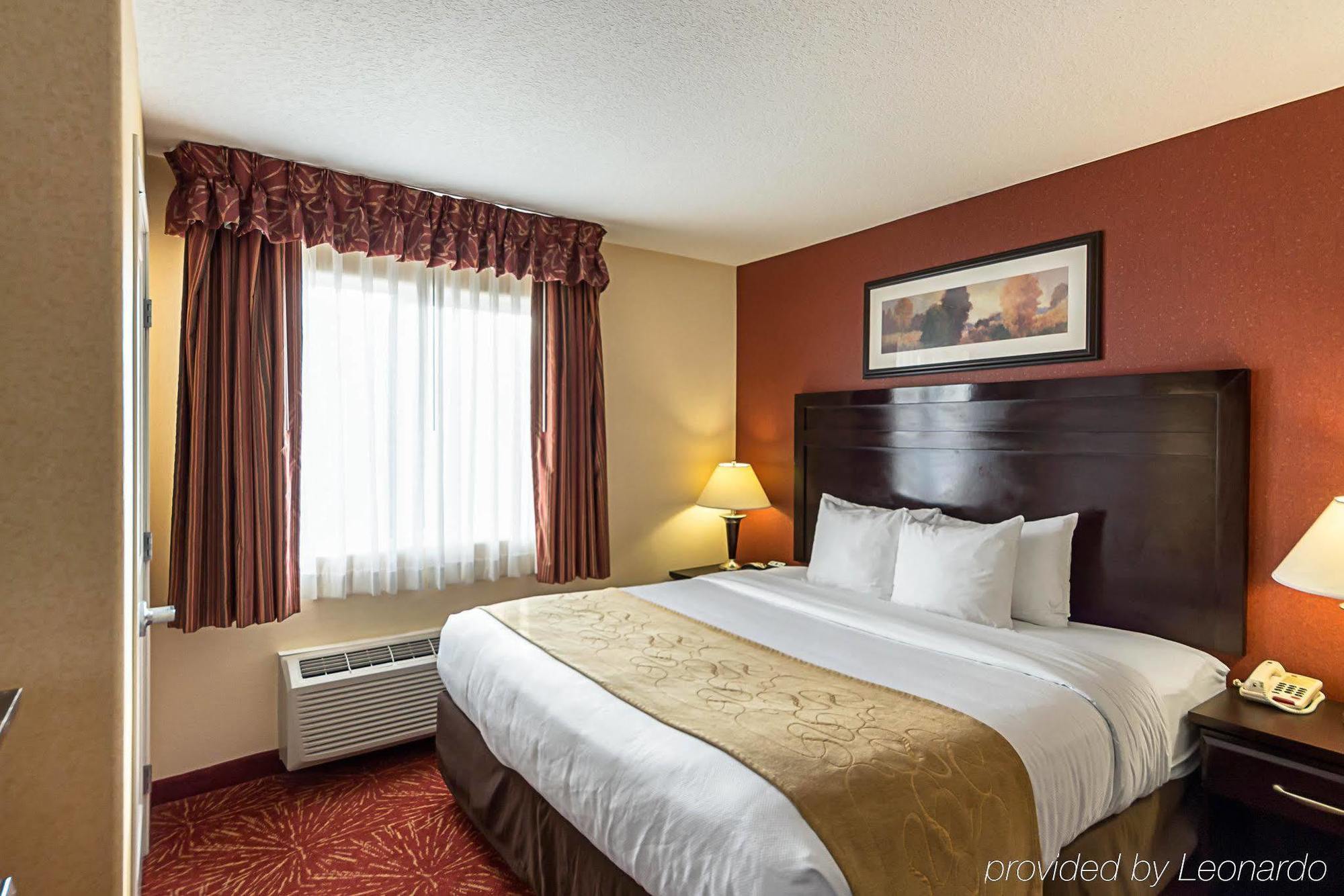 คอมฟอร์ต สวีตส์ แอร์พอร์ต Hotel วิชิต้า ภายนอก รูปภาพ